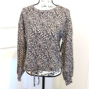 NWT Leopard Cozy Top